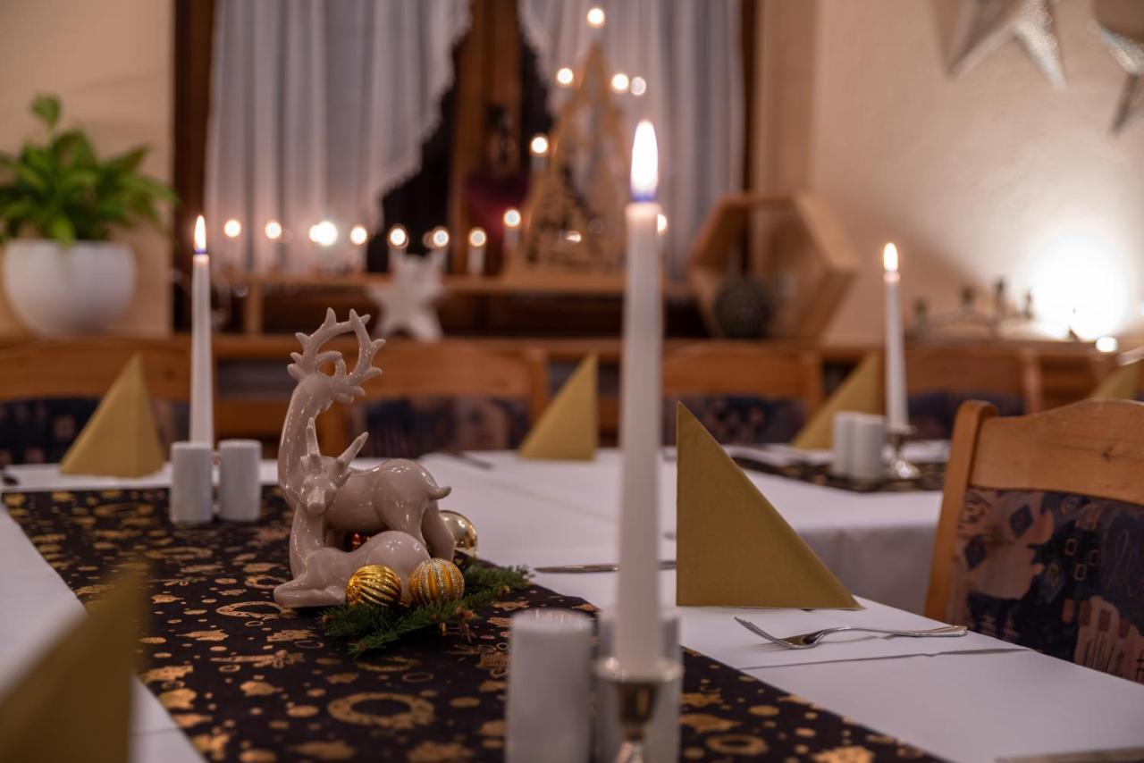 Neudorf  Hotel Vierenstrasse מראה חיצוני תמונה